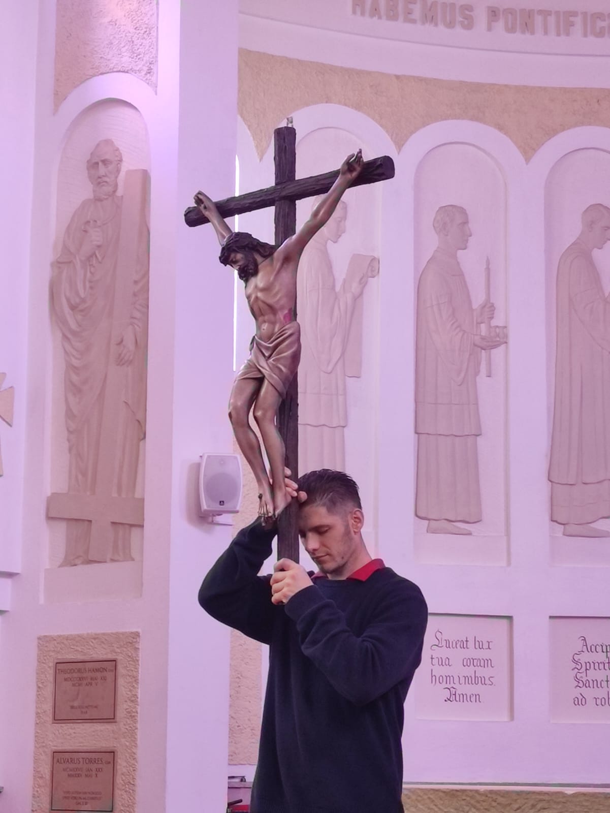 El viernes santo, (1)