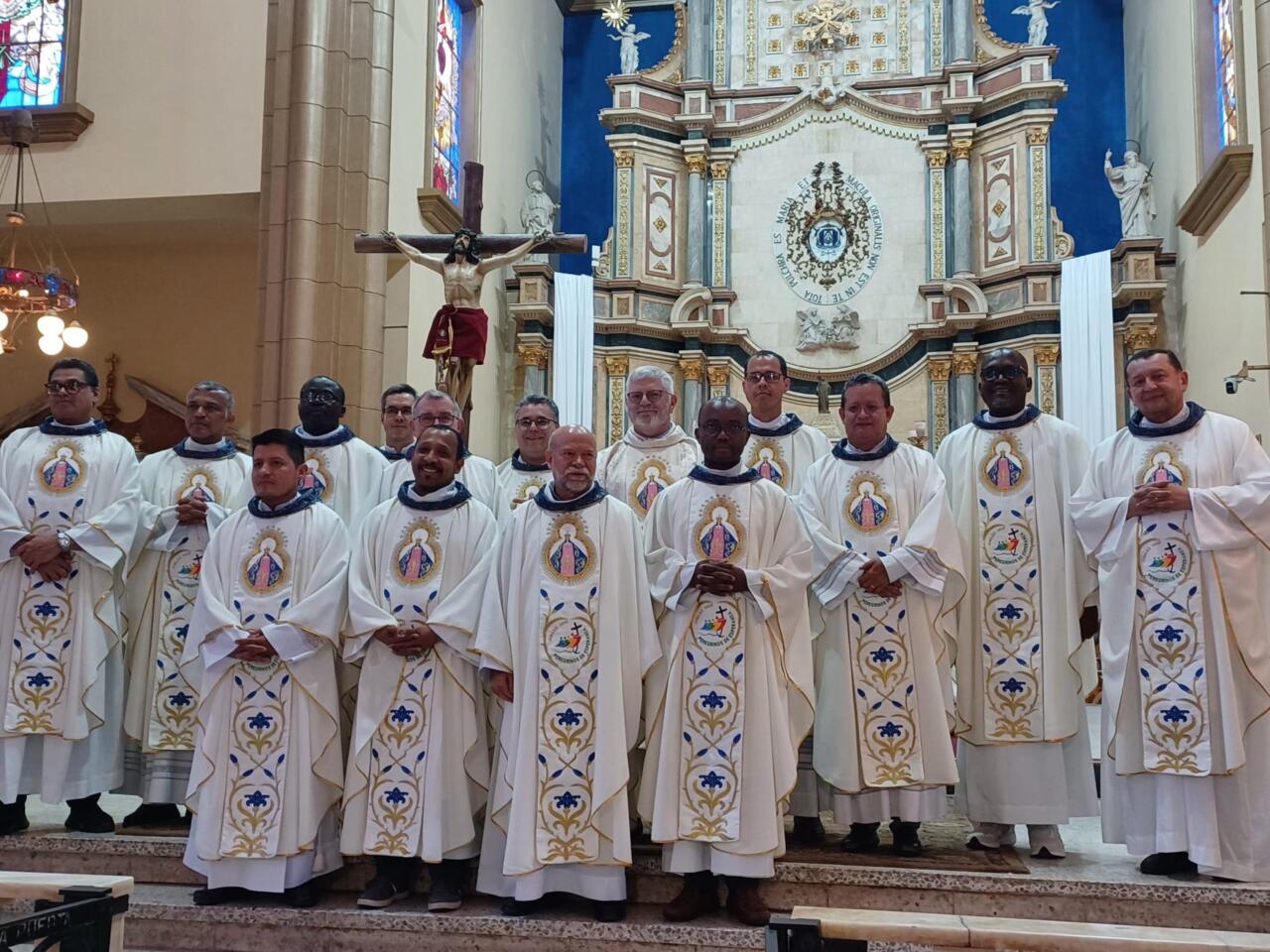 Presentación de la congregación a Nuestra Señora de Suyapa