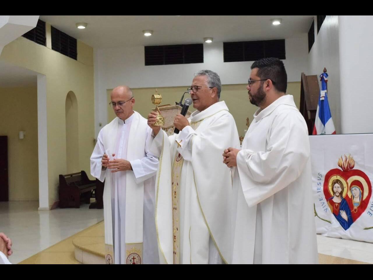 Dominicana (3)